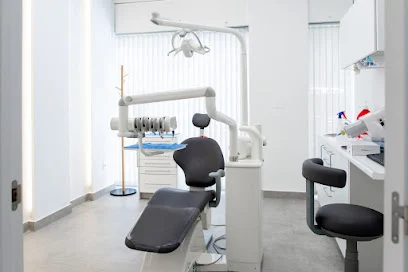 Africana Dental