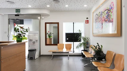 Clínica Dental Dr. Valid Man Especialidades Odontológicas