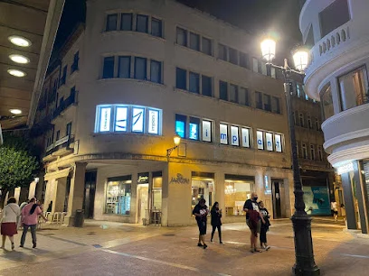 Clínica Dental Implan-T Burgos