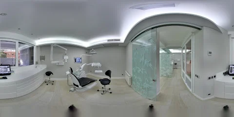 Clínica Dental Lagunilla y Garrido