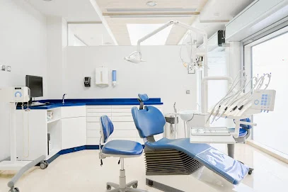 Clínica Dental Luis Naranjo | Dentista en Santa Cruz de Tenerife