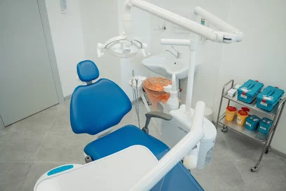 Clínica Dental Terrassa Camí de Castellar - Dentista Terrassa, Dr. Hidalgo Benavides