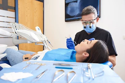 Dr Javier Amaro clinica dental