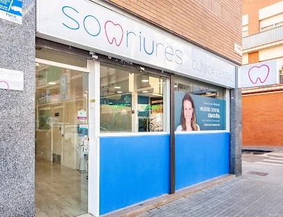 SomriuresDental