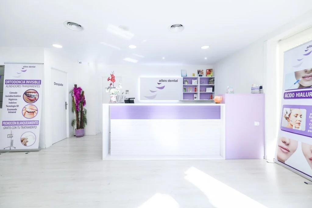 Altés Dental