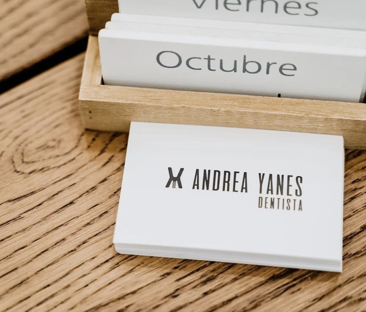 Andrea Yanes Dentista - 2