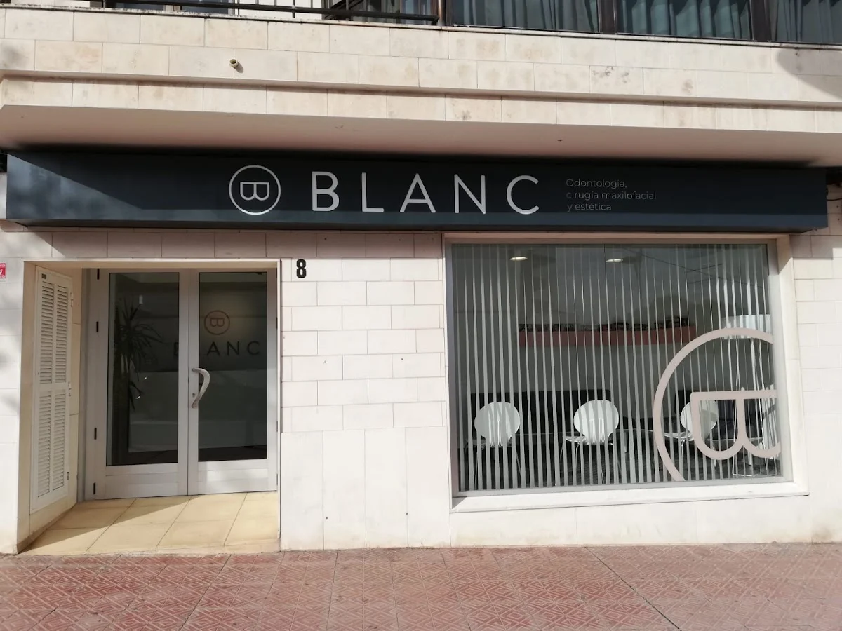 BLANC Odontología, Cirugía Maxilofacial y Estética - 2