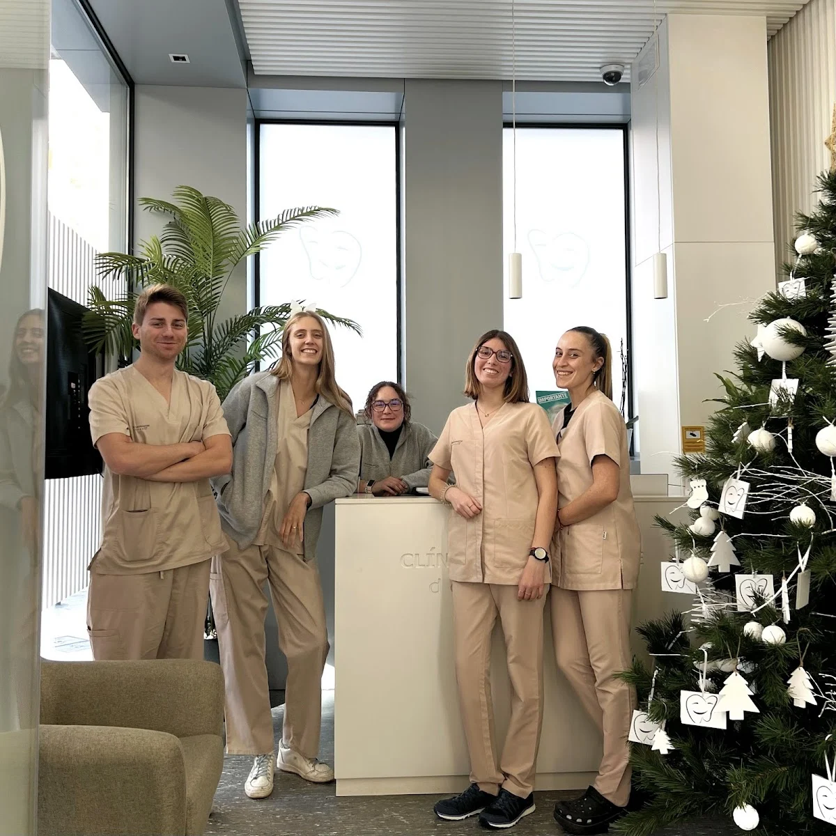 Bonastre Dentistas by Dr.Bonastre