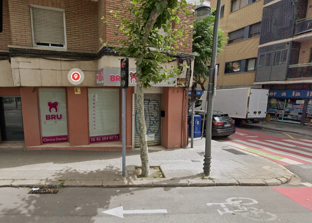 BRU Clínica Dental Badalona - 2