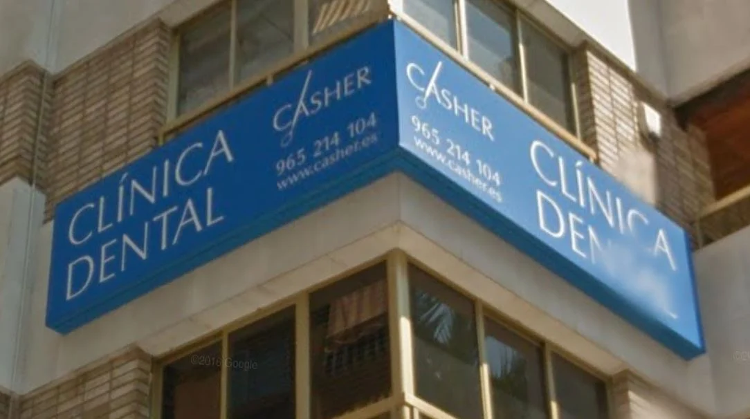 Casher Clínica Dental Alicante | Dentista en Alicante - 2