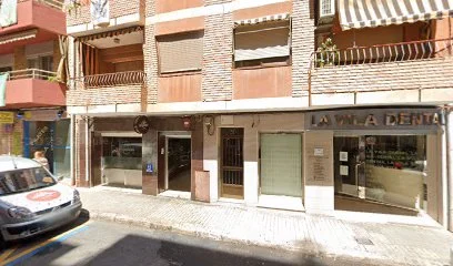 CENTRE D'ESPECIALITATS ODONTO SANITARIES VILA DENTAL,SL