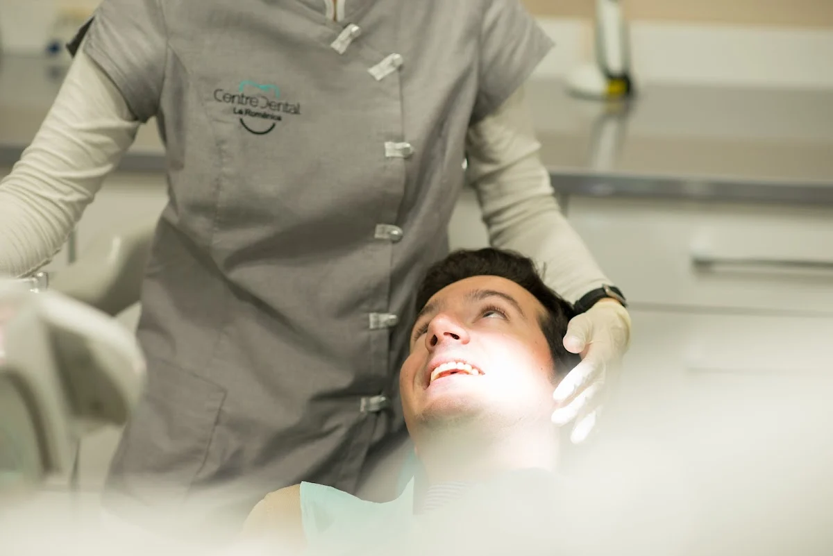 CENTRE DENTAL LA ROMÀNICA