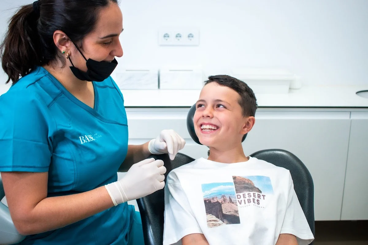 Centro Dental Base - 2