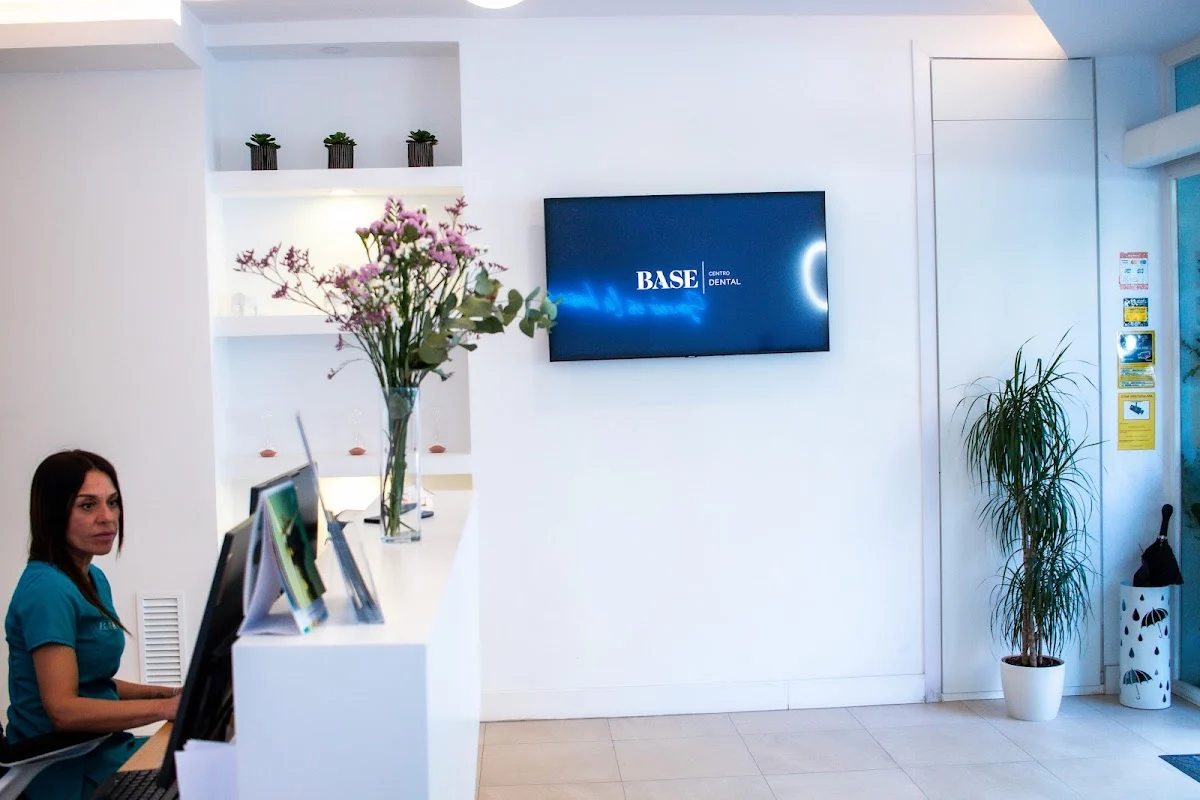 Centro Dental Base - 3