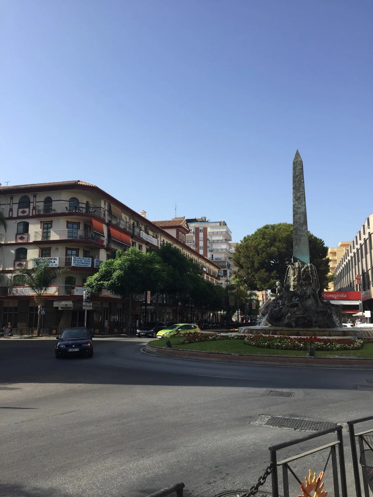 CENTRO DENTAL FUENGIROLA - 2
