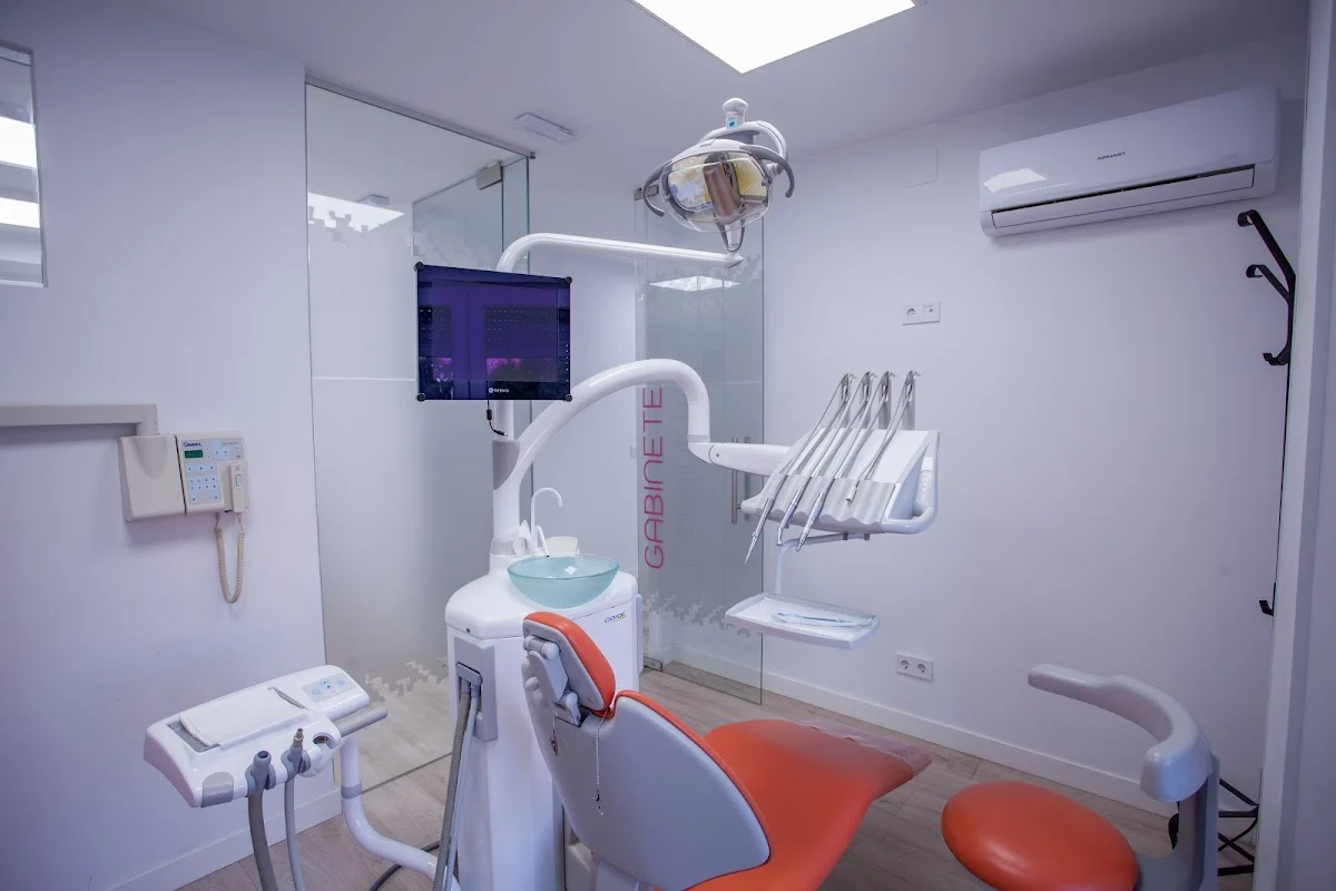 Centro Médico y Clínica Dental Nobel Rivas