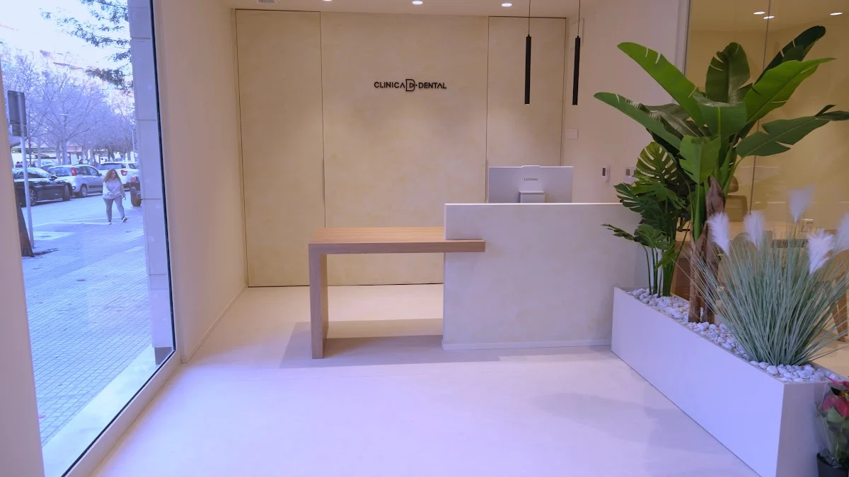 Clínica B·Dental Gavà - 2