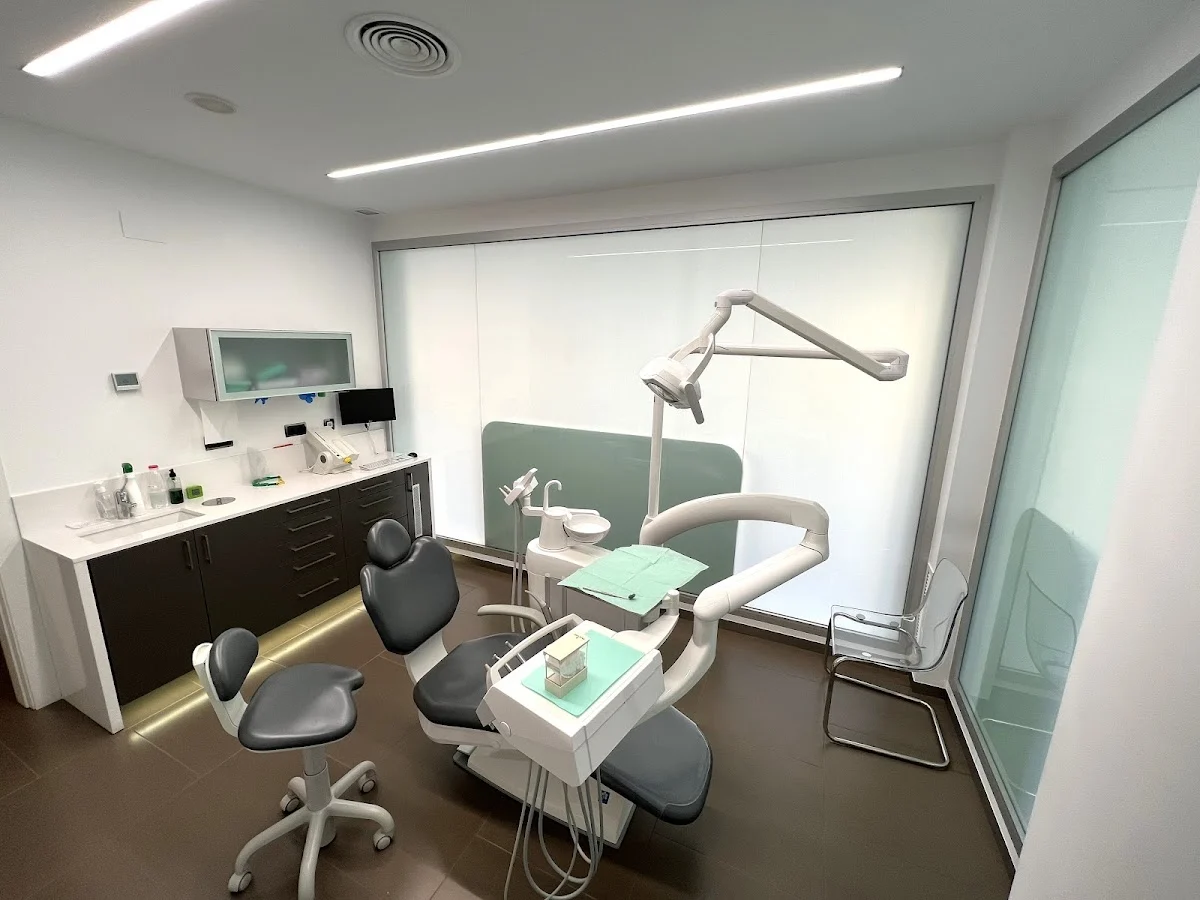 Clínica Buco Dental Ana Isabel Díaz Espejo - 2