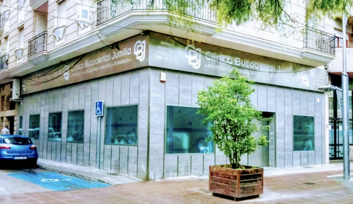 Clínica Bucodental Jumilla
