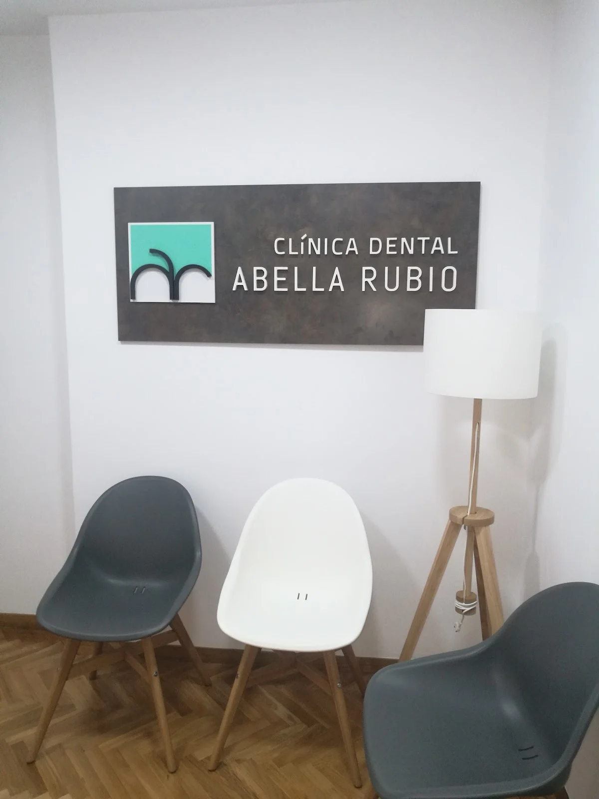 Clínica Dental Abella Rubio - Barcelona - 2