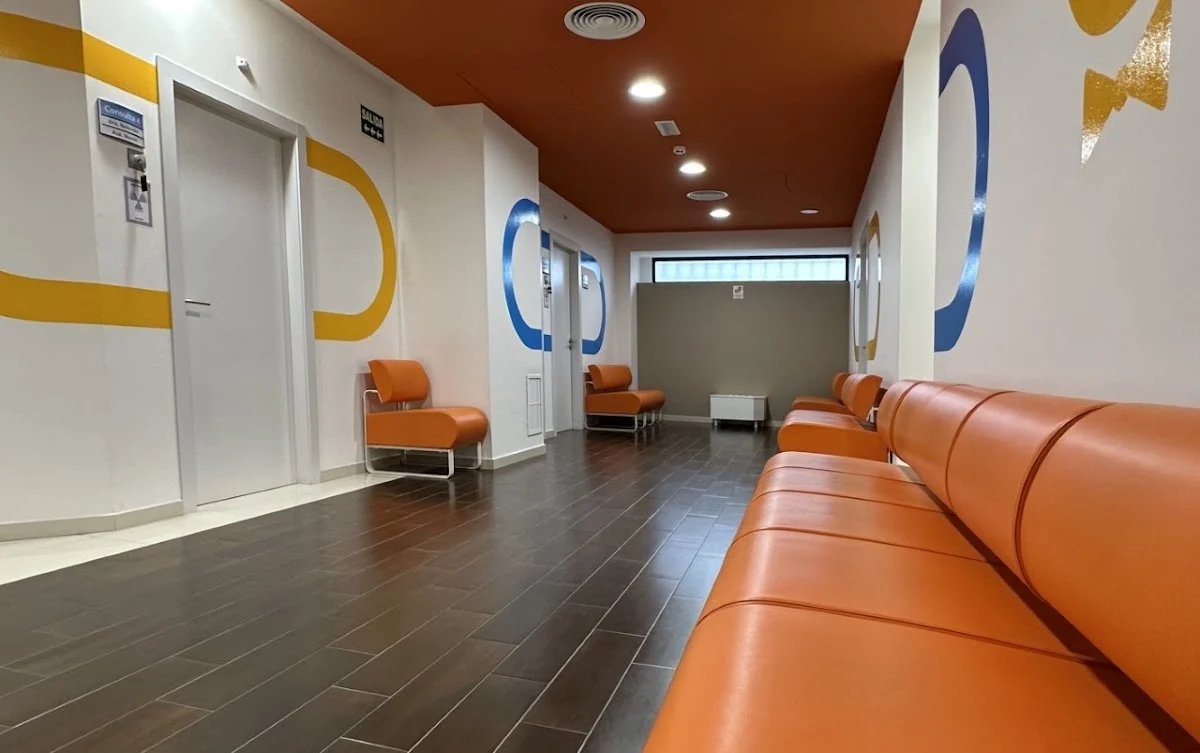 Clínica Dental Adeslas - 2