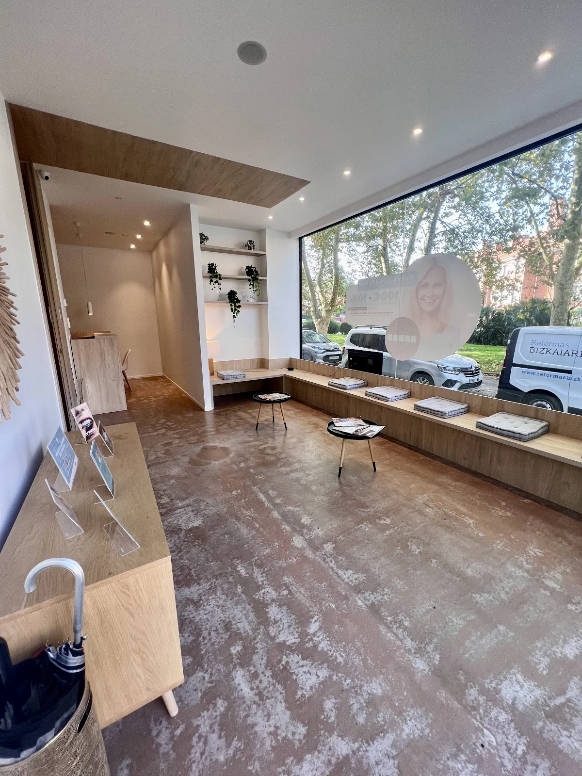 Clinica Dental Alaia Leioa | Líderes en Implantología y Estética Dental - 2