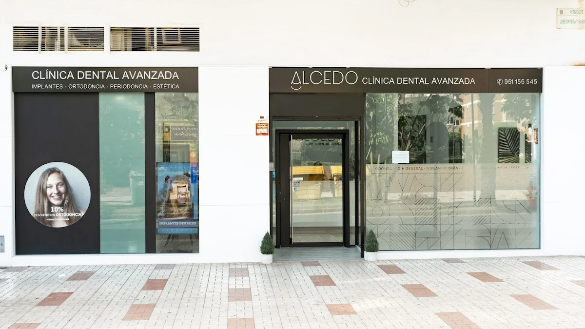 Clínica Dental Alcedo