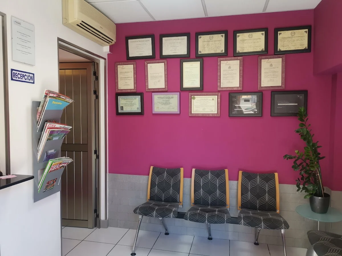 Clínica Dental Alemán Telde - 2