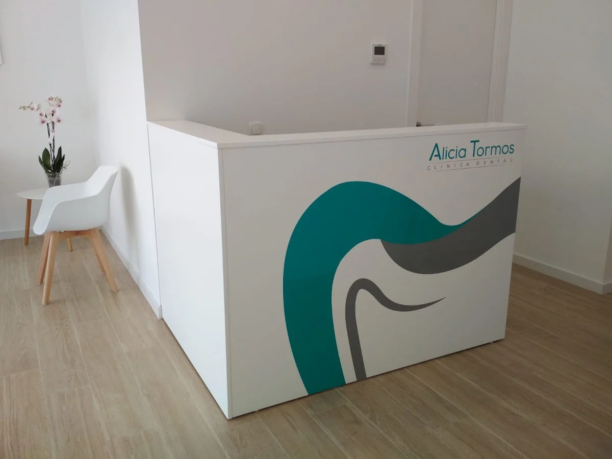 Clínica Dental Alicia Tormos - Oliva - 2