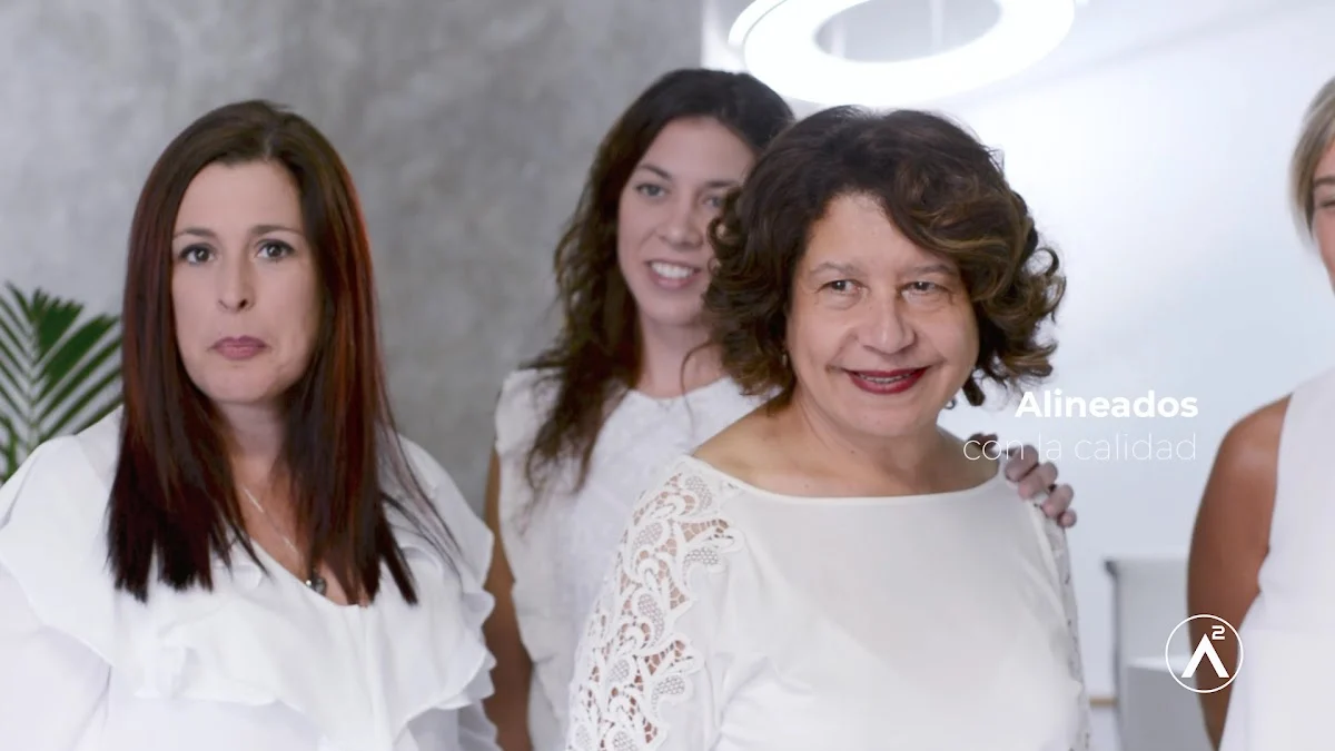 Clínica Dental Alineados - 3