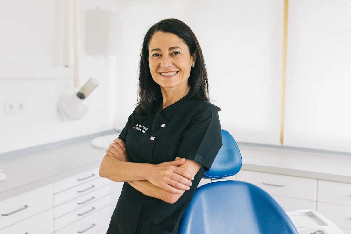 Clínica Dental Ana Ortolá