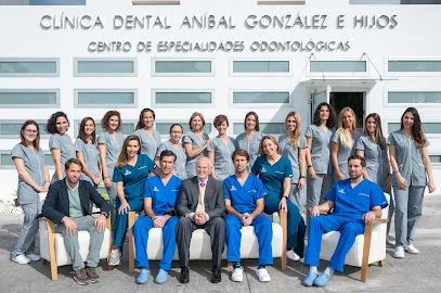 Clínica Dental Aníbal González E Hijos