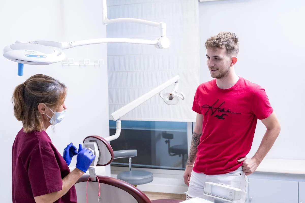Clínica Dental Arquer - 2