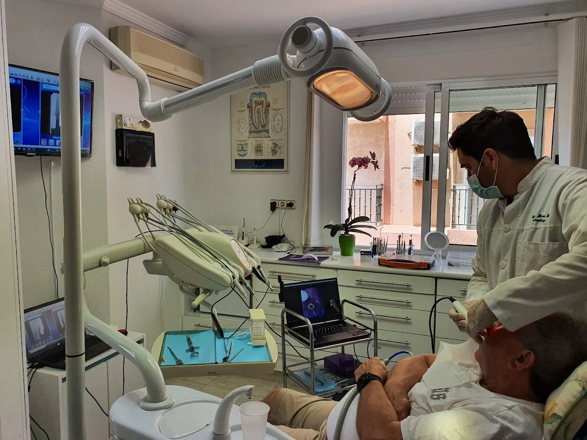 Clinica Dental Bahia - 2