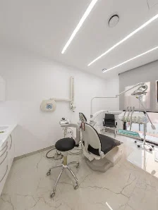 Clínica Dental Ballester · Tu dentista en Viladecans - 4