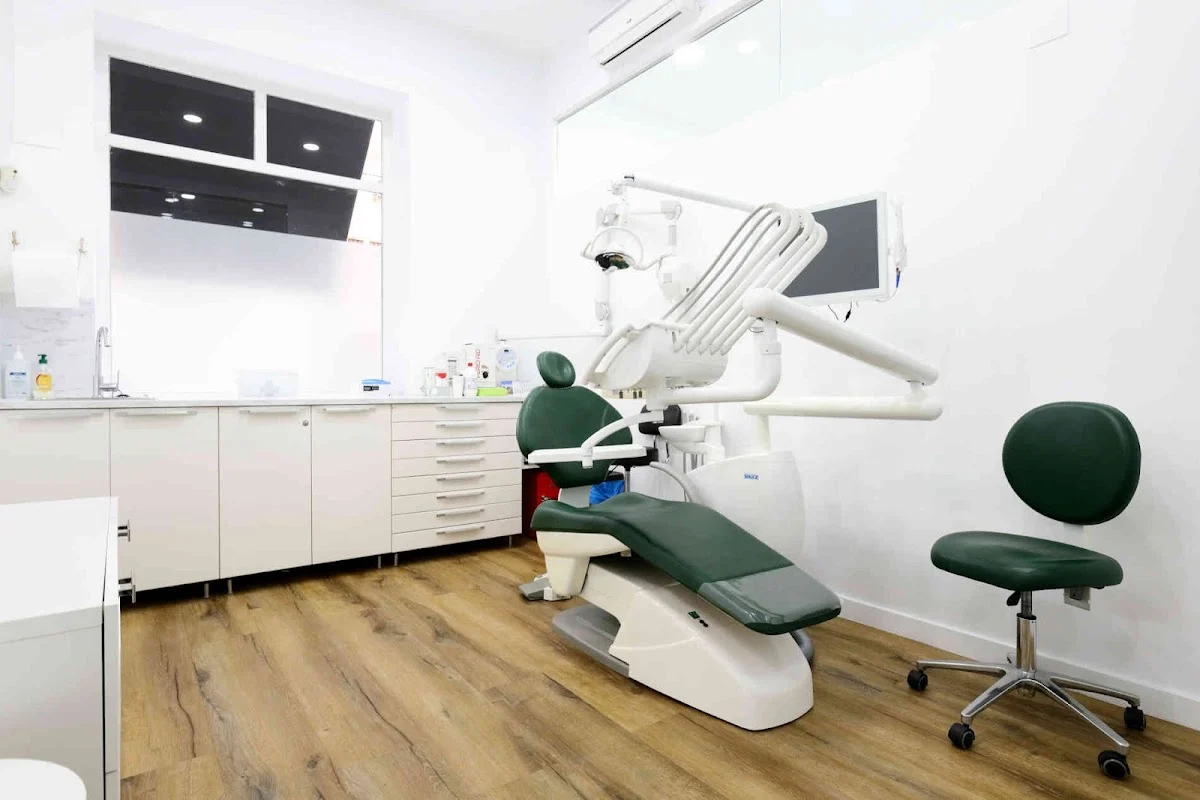 CLÍNICA DENTAL balú - 2