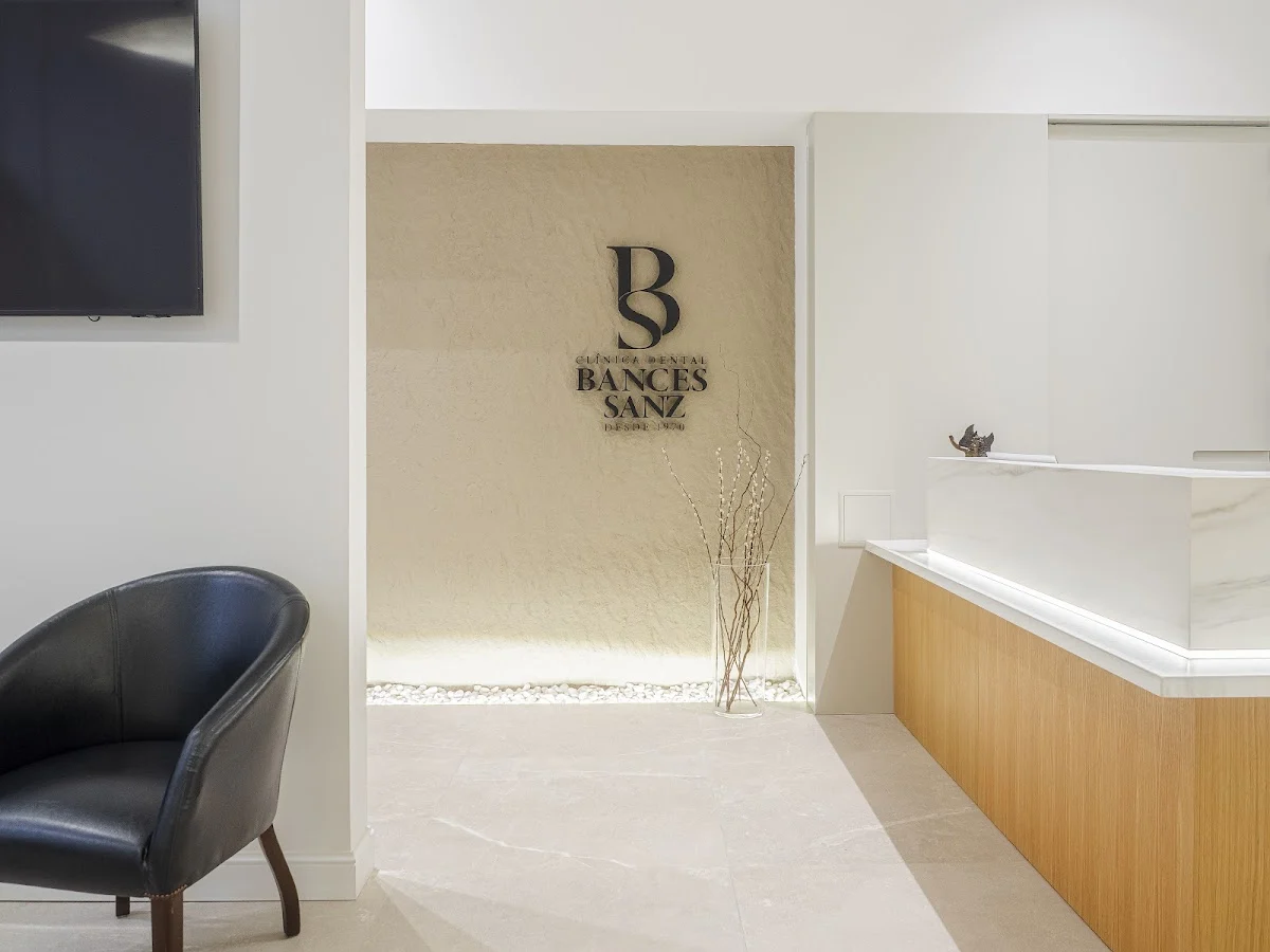 Clínica dental Bances Sanz - 2