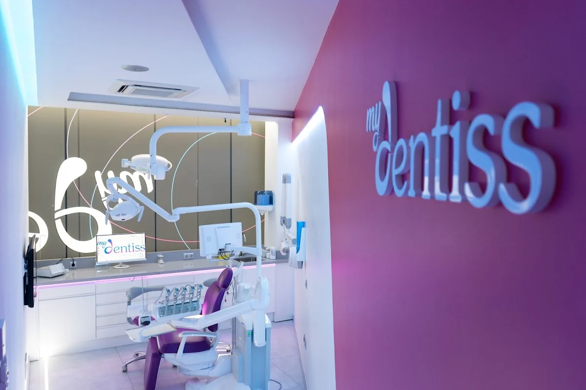 Clinica dental Barcelona - MyDentiss - 2