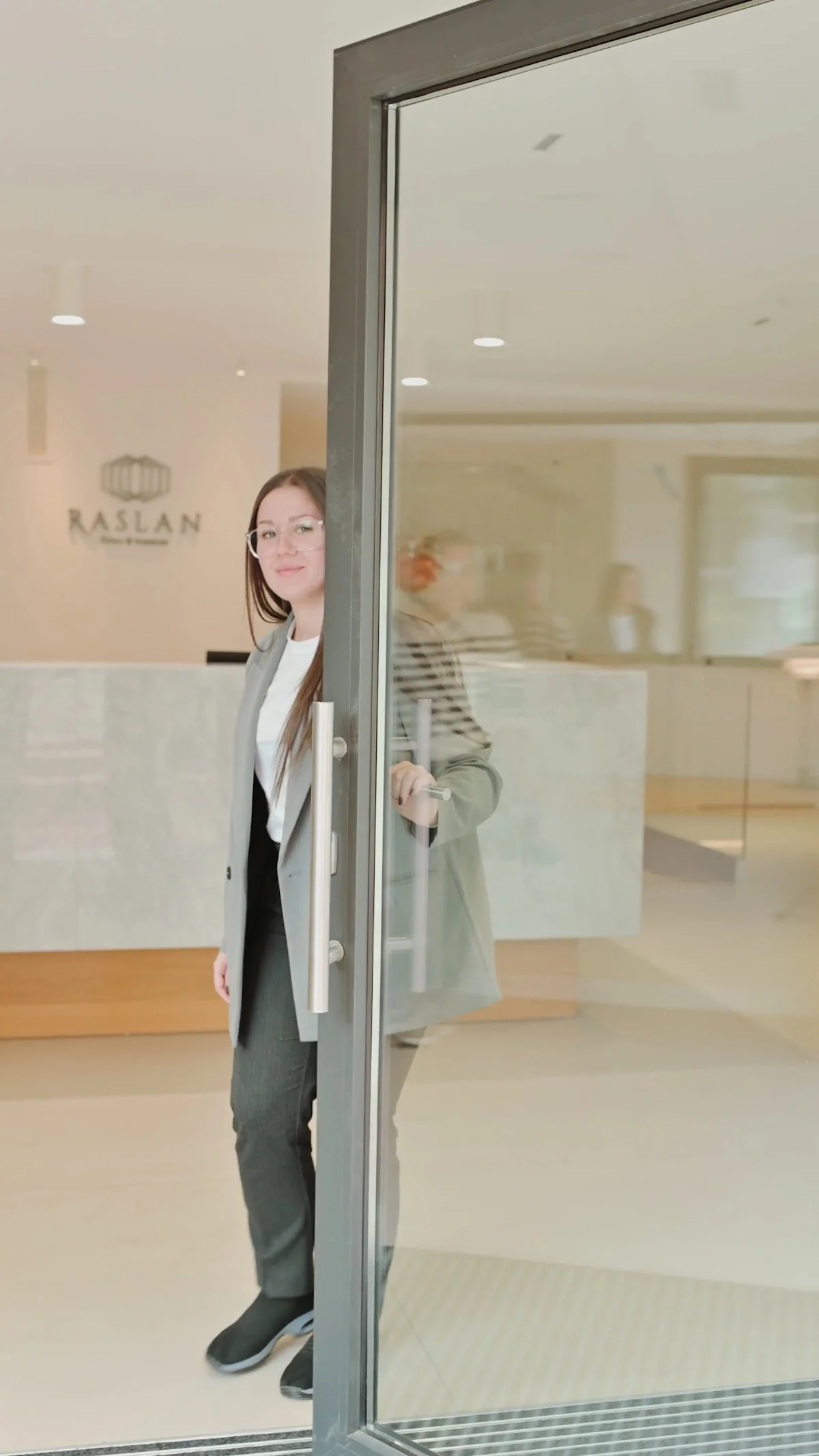 Clínica Dental Barcelona - RASLAN - 2