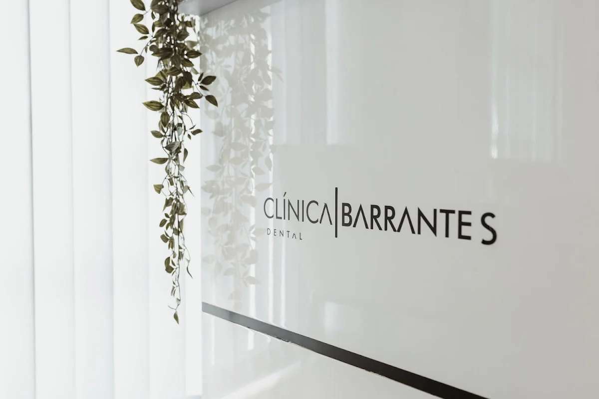 Clínica Dental Barrantes - Especialistas en Ortodoncia Cáceres