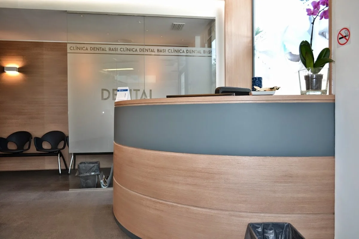 Clinica Dental Basi