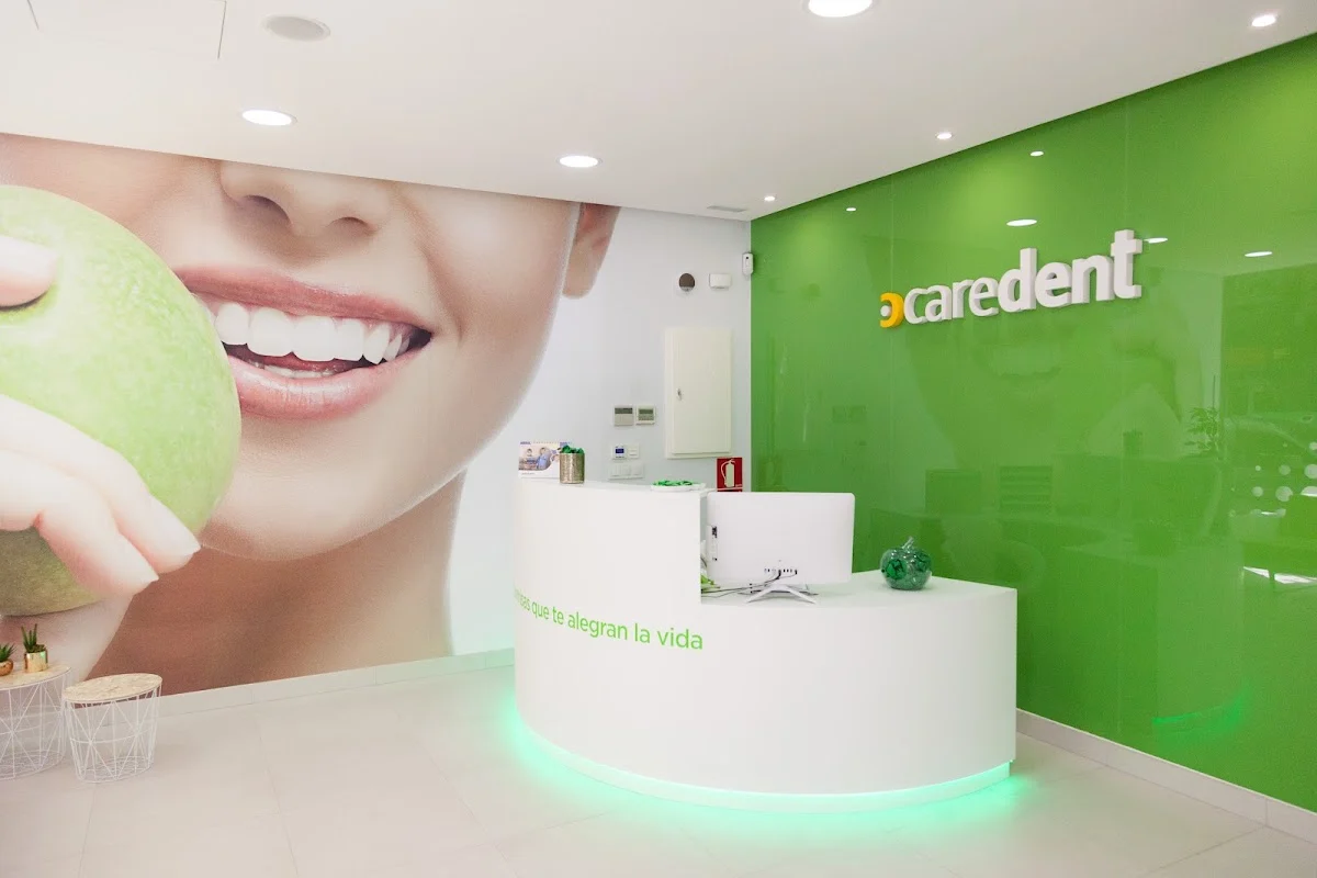 Clínica dental Caredent Zaragoza-Las Fuentes