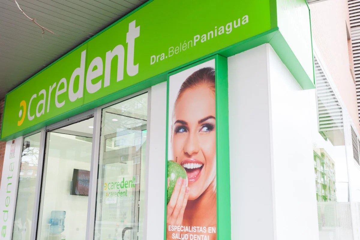 Clínica dental Caredent Zaragoza-Mozart - 2