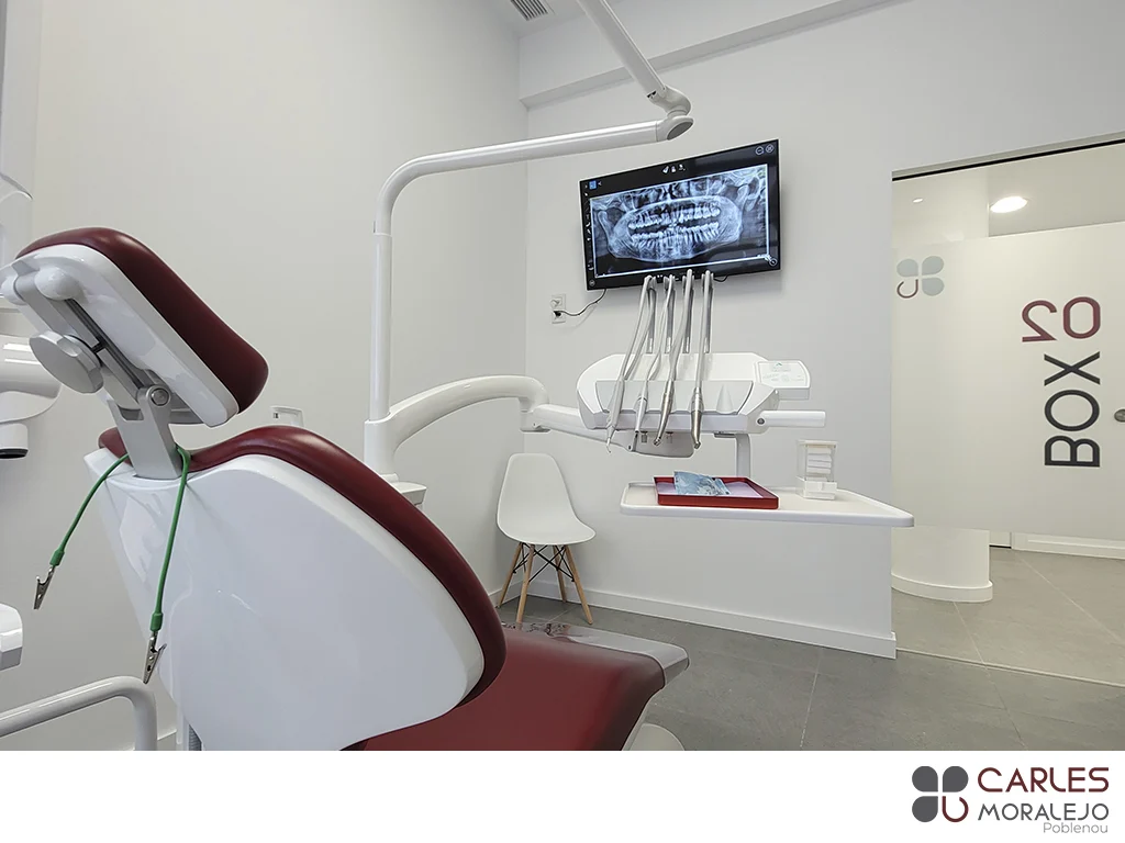Clínica Dental Carles Moralejo Poblenou