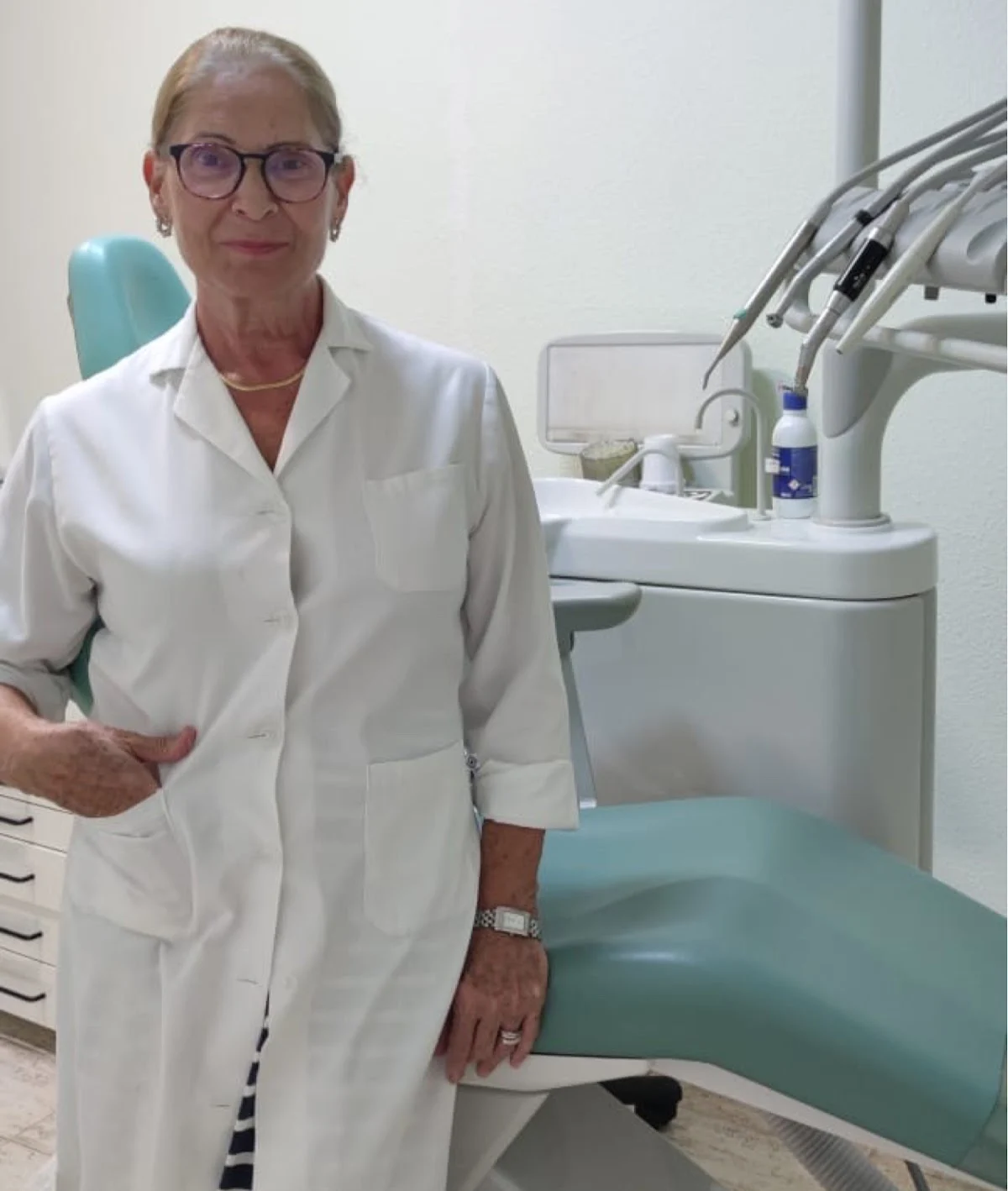 Clínica Dental Carmen Baquero Baquero