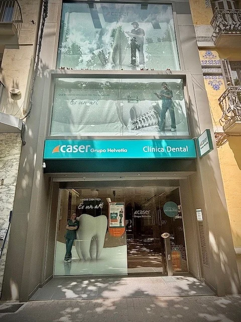 Clínica Dental Caser Igualada - 3