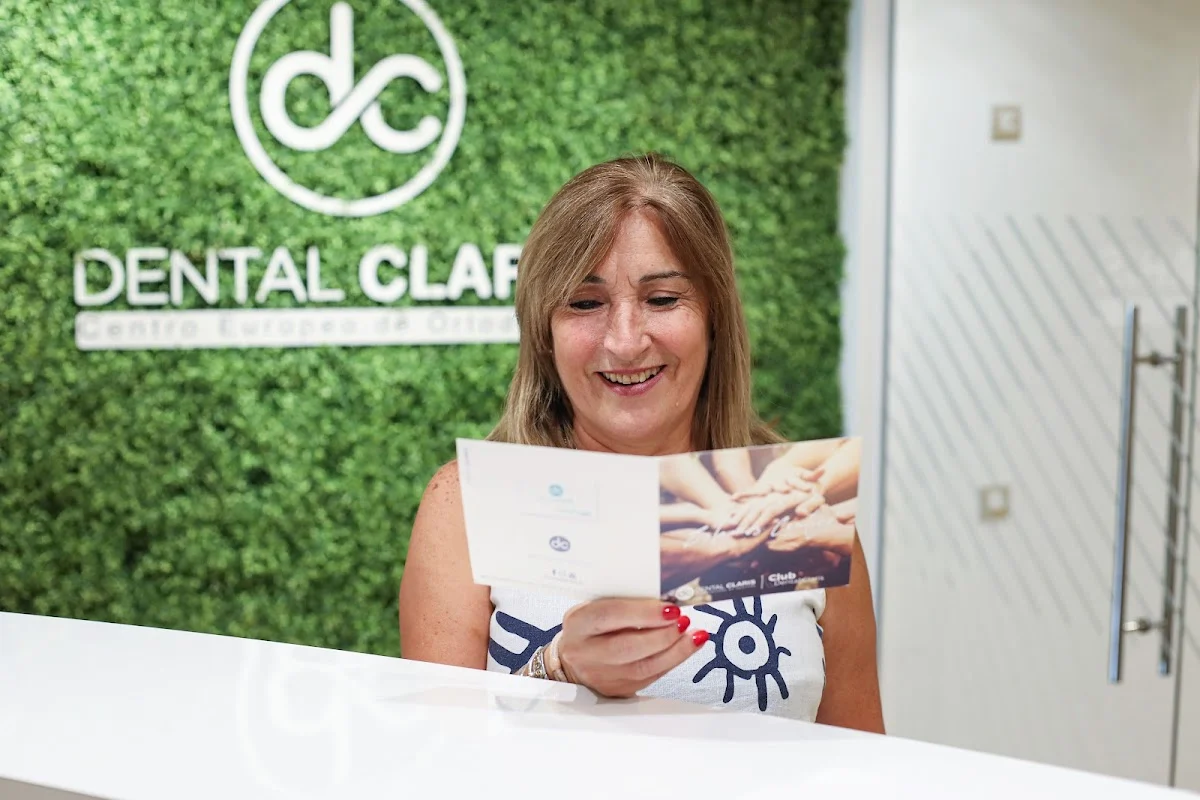 Clínica Dental Claris | Francesc Macià | Ortodòncia invisible - 2