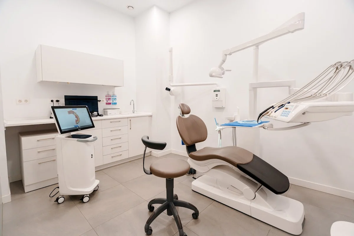 Clínica Dental Cleardent Albolote