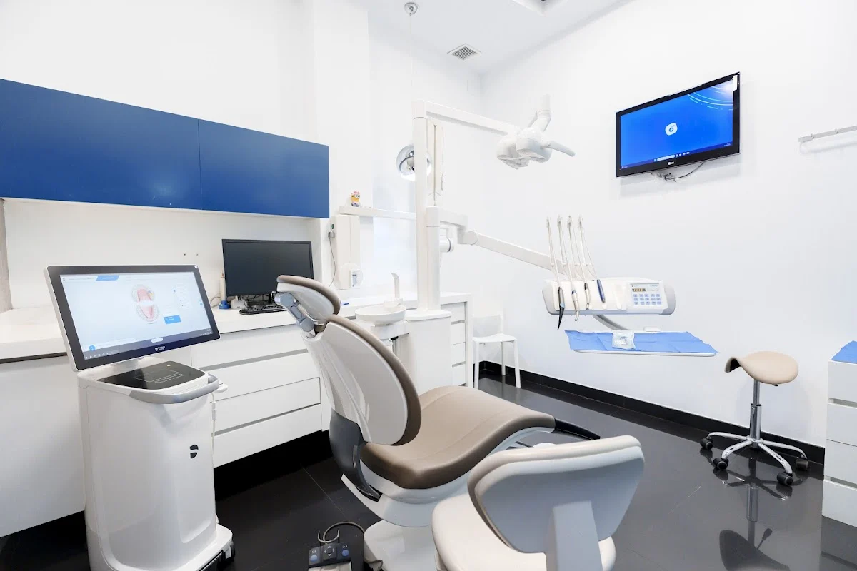 Clínica Dental ClearDent Linares