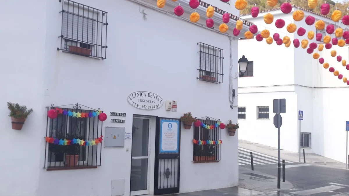 Clínica Dental Cristina López - 2